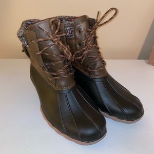 Maurices Duck Bill Lined Boots